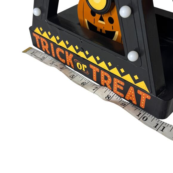 Large tabletop Hyde and Eek Ferris Wheel Halloween Candy Dispenser Home Decor - Picture 7 of 10